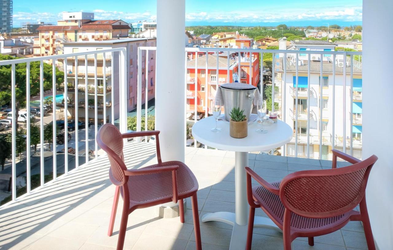 Hotel Manila Lido di Jesolo Esterno foto