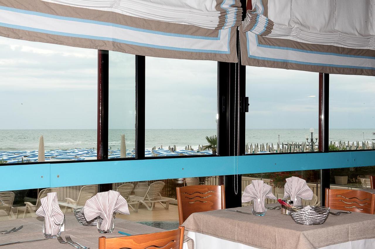 Hotel Manila Lido di Jesolo Esterno foto